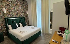 Eden Luxury Suites